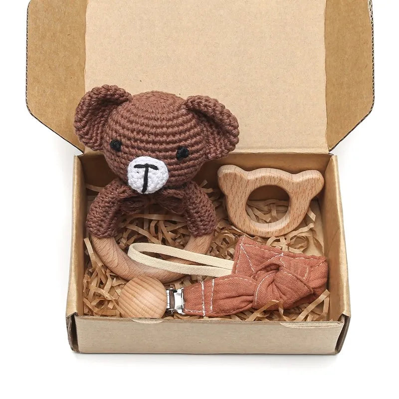 Baby Geschenkbox – 3-teiliges Set mit Rassel, Beißring & Schnullerkette