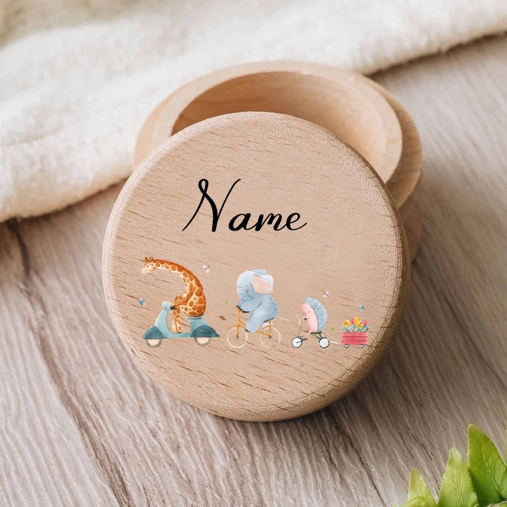 Personalisierte Milchzahndose aus Holz mit Tiermotiven